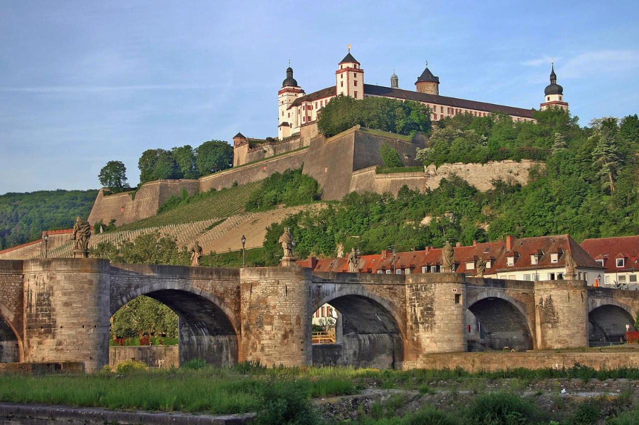 Gemuetliches Studio Im Herzen Wuerzburgs Exteriör bild